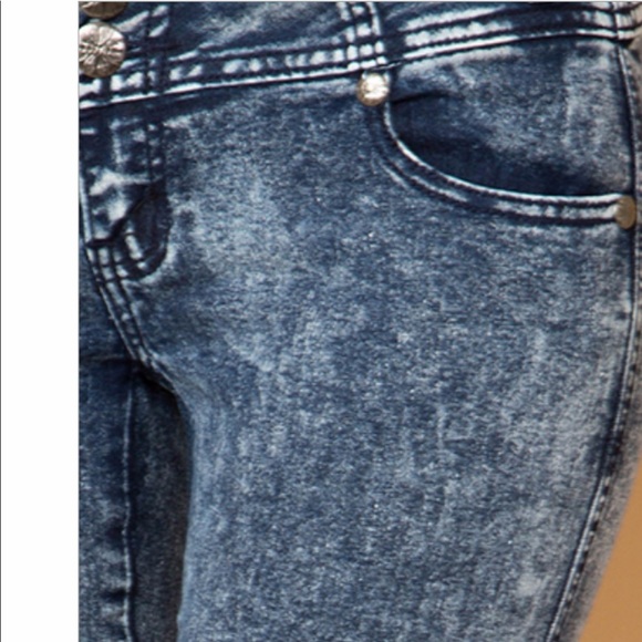 🎉HP🎉ACID WASHED SKINNY STRETCHY JEANS - Picture 2 of 5